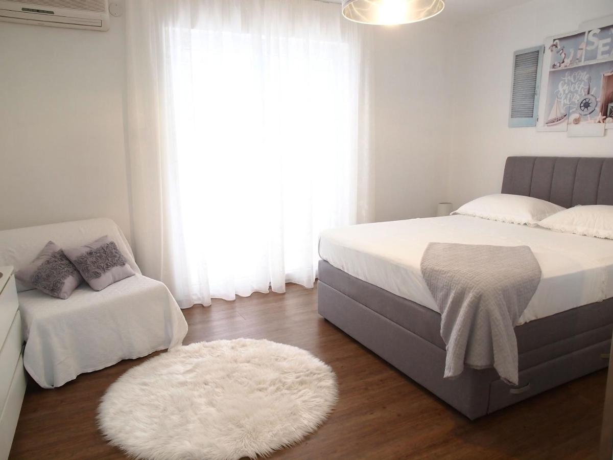 Apartmani Igor Makarska Buitenkant foto