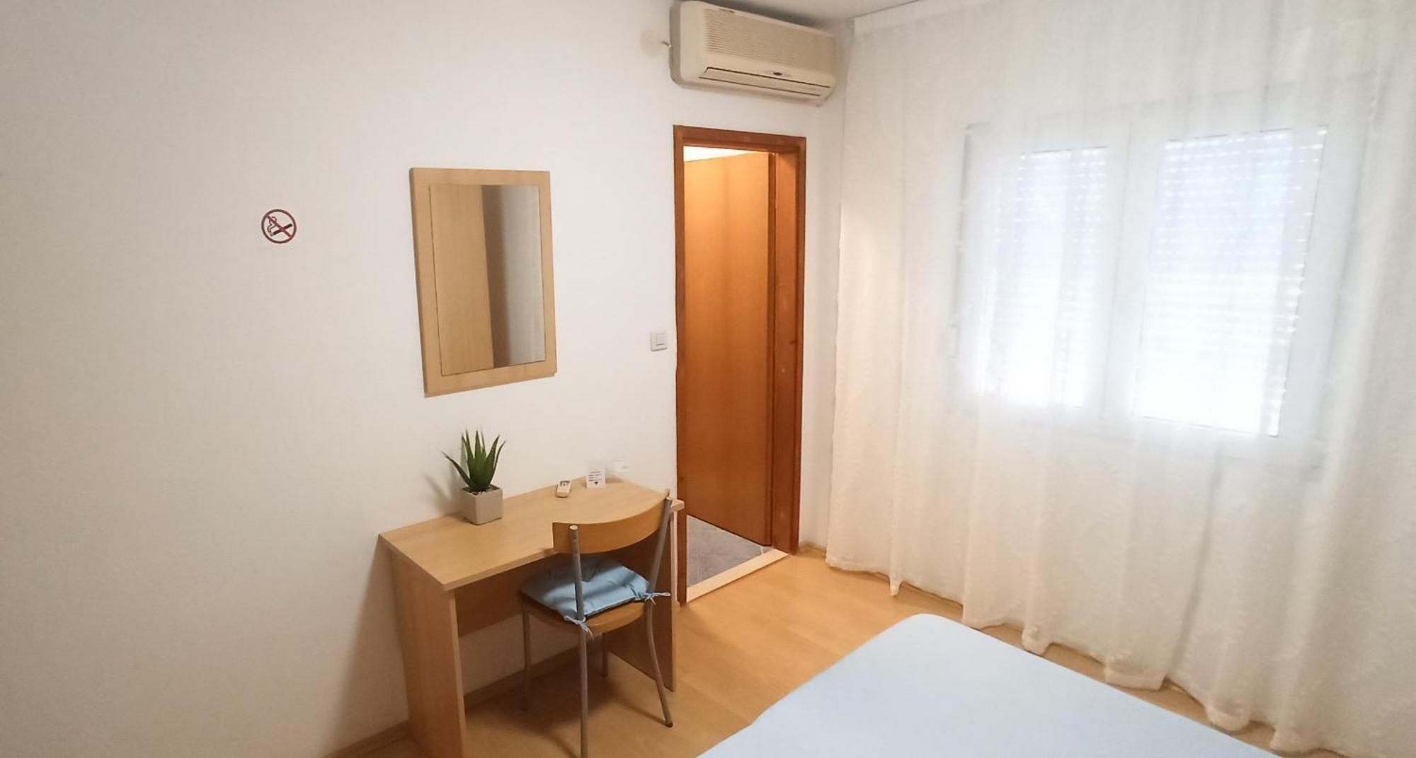 Apartmani Igor Makarska Kamer foto